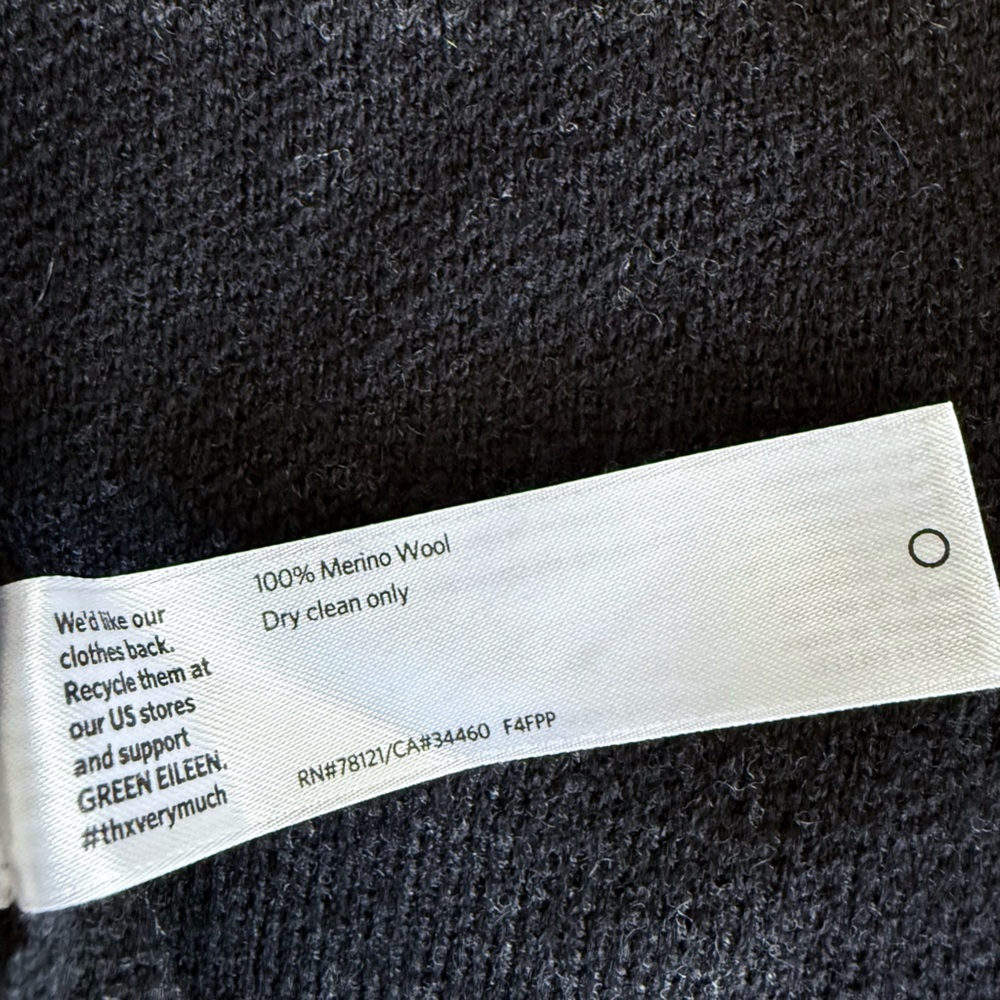 Eileen Fisher Wool Plaid Poncho Cape Wrap Gray Black Check Button Neck One Size - Picture 11 of 16
